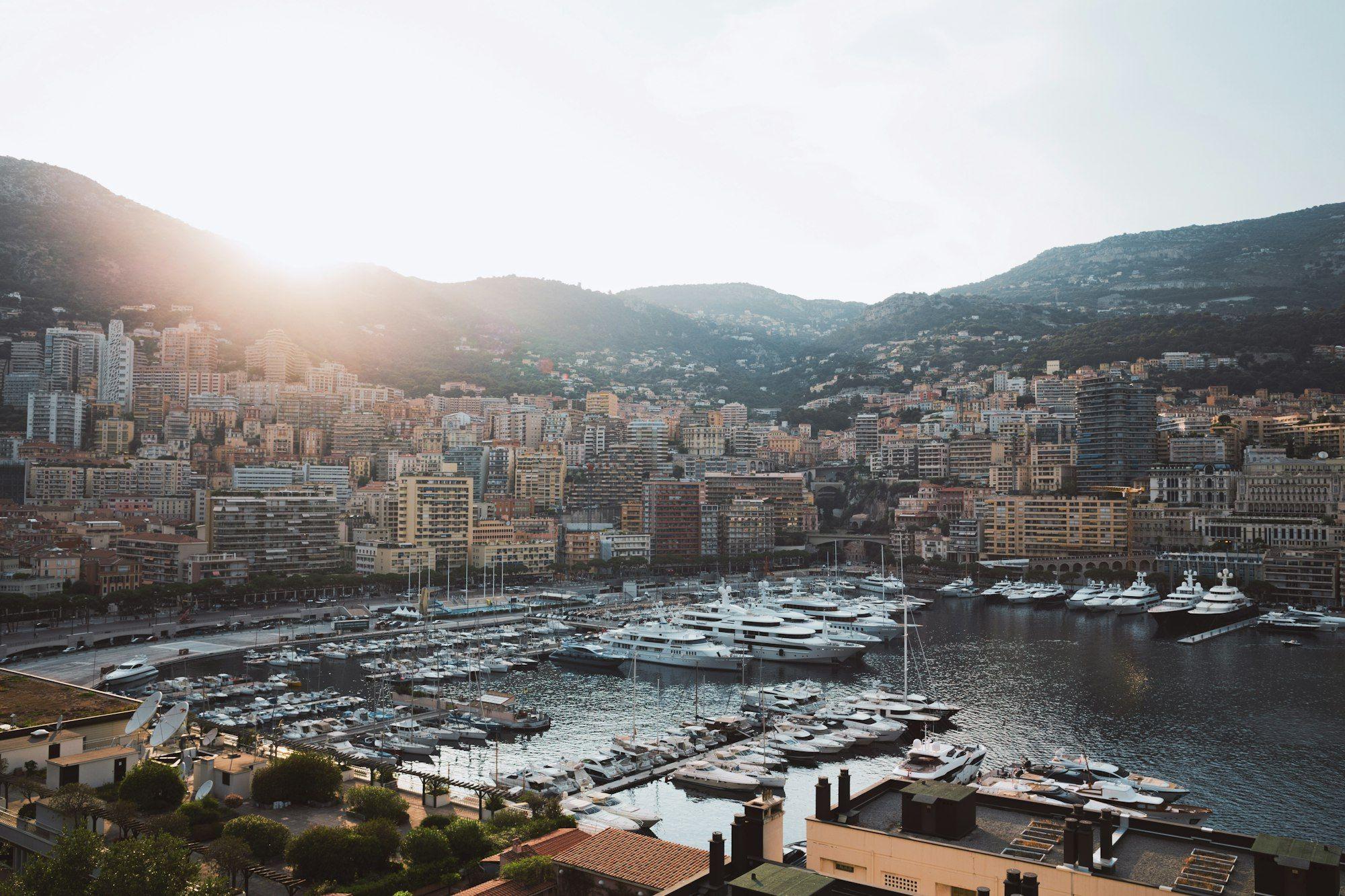 Where to Pay No Income Tax: 21 Tax-Free Countries in 2025
